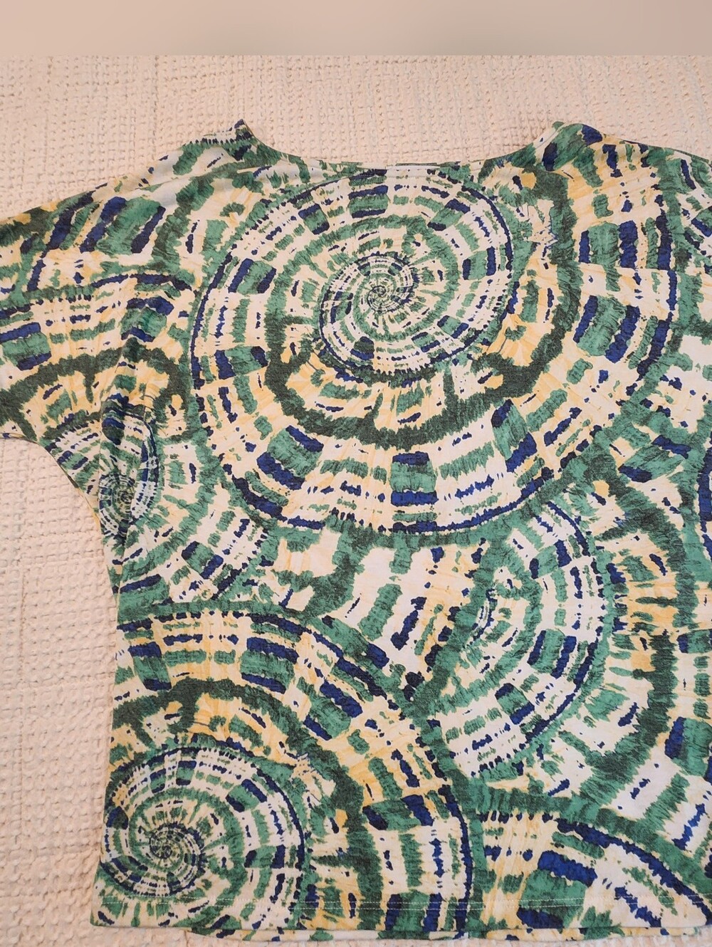 Women’s Short Sleeve Circle Printed Top Green Blue White Cream Large Stretchy